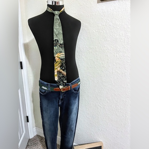 Endangered Species Tie (Rhinoceros Hornbius) “Lone Survivor” - Picture 1 of 6